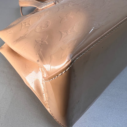 Louis Vuitton Beige Tote Bags A-15367