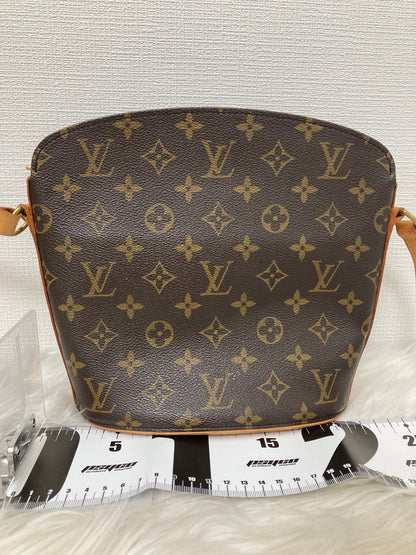 Louis Vuitton Brown Shoulder Bags A-15370