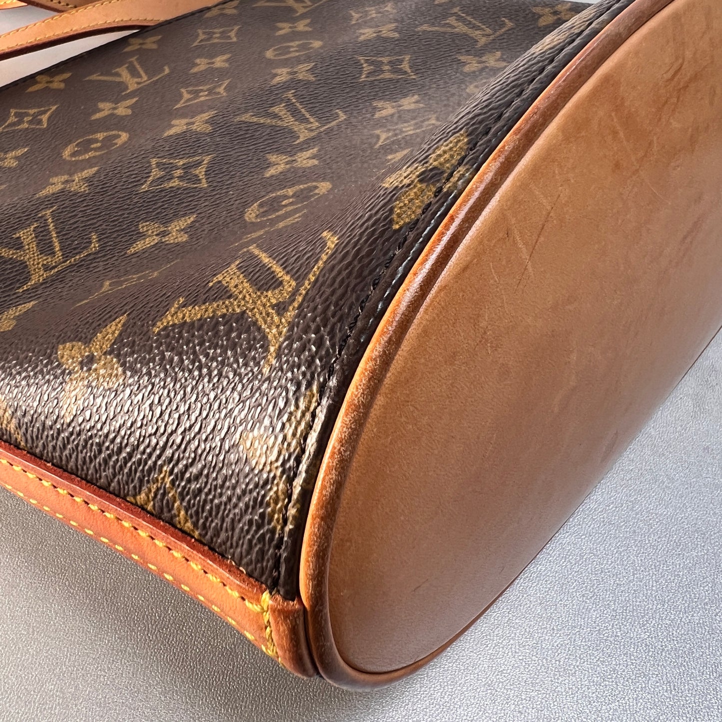 Louis Vuitton Brown Shoulder Bags A-15370