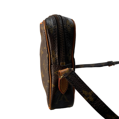 Louis Vuitton Brown Shoulder Bags A-15372
