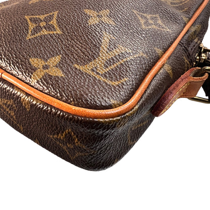 Louis Vuitton Brown Shoulder Bags A-15372