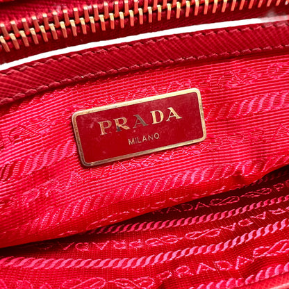 Prada Red Handle Bags A-15375