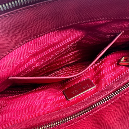 Prada Red Handle Bags A-15375