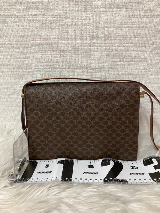 Celine Brown Shoulder Bags A-15377