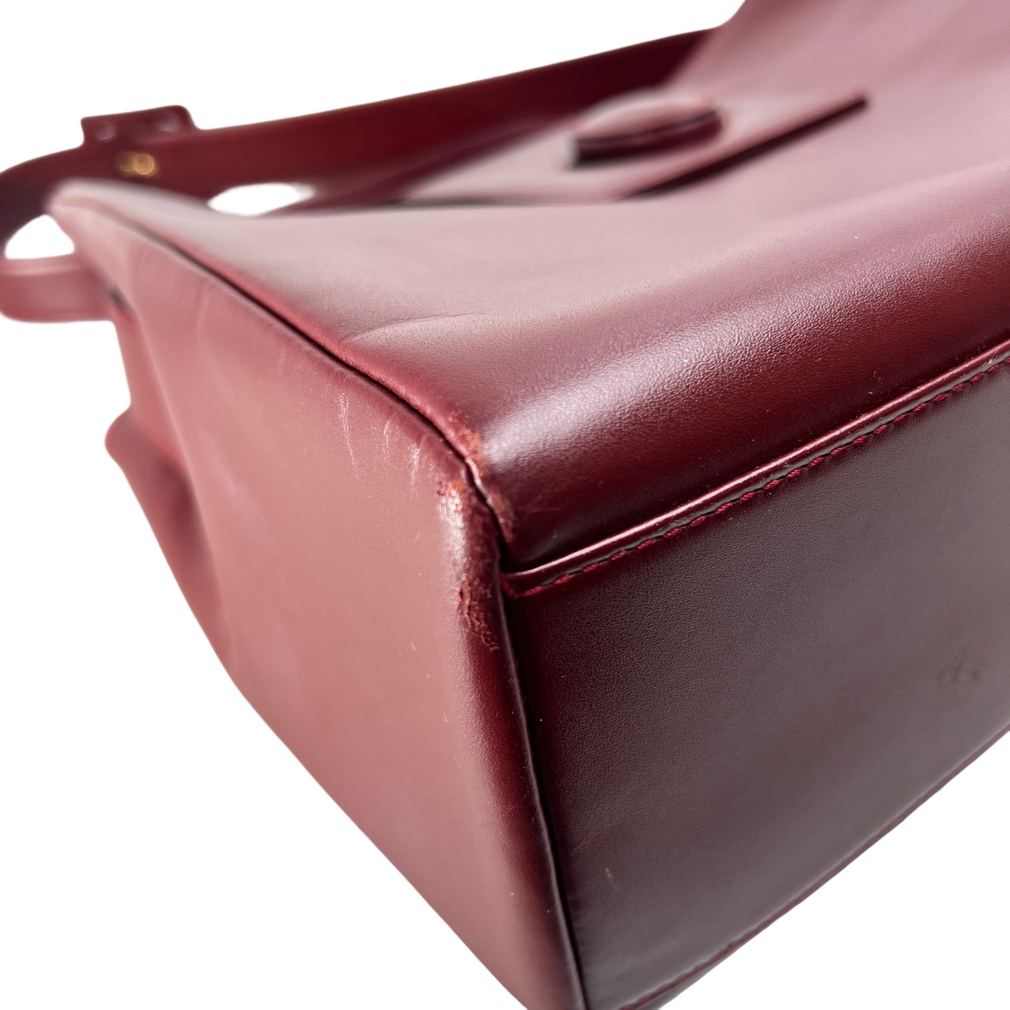 Cartier Red Shoulder Bags A-15381