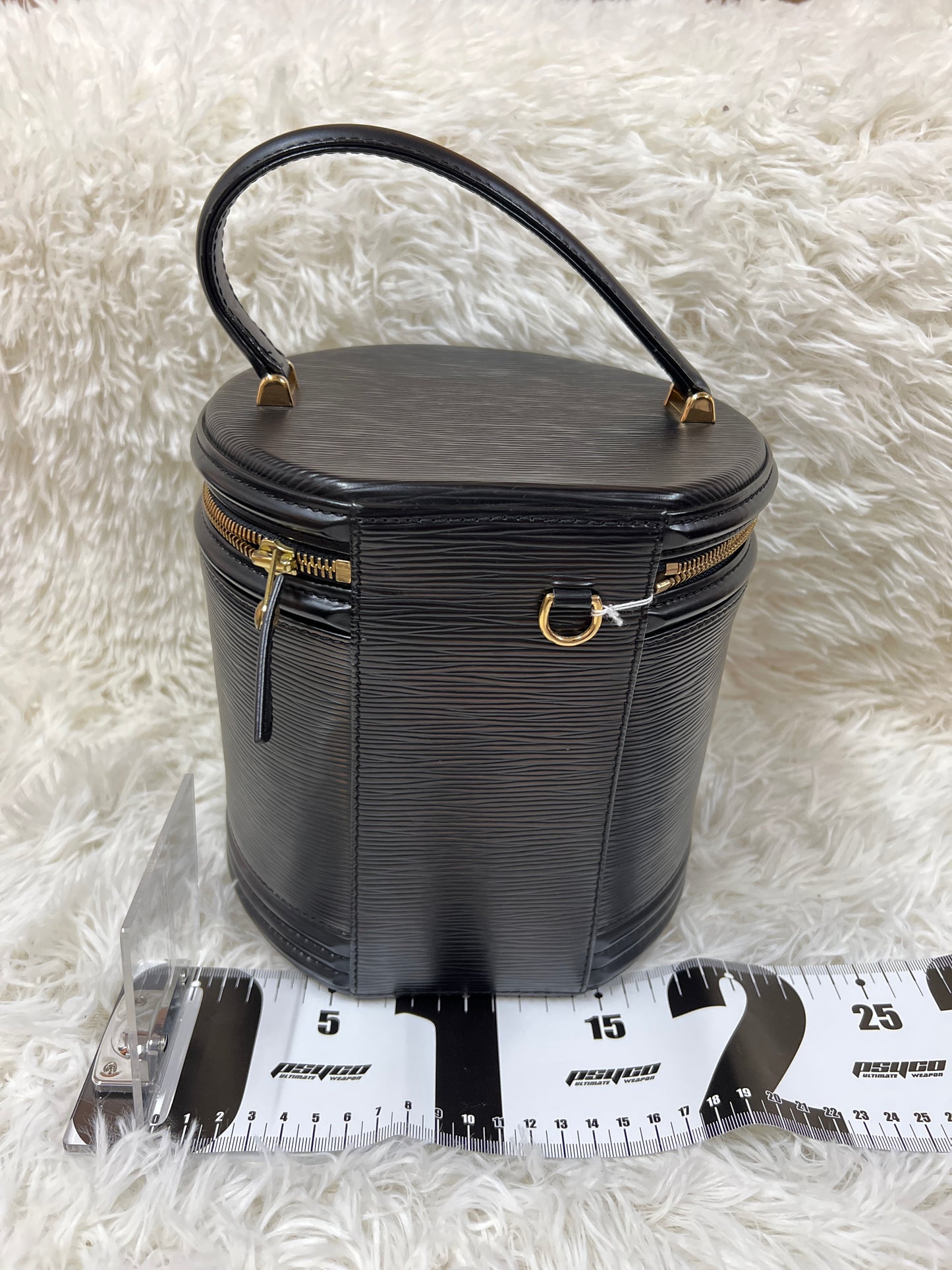 Louis Vuitton Black Handle Bags A-15382