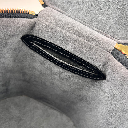 Louis Vuitton Black Handle Bags A-15382