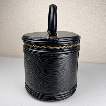Louis Vuitton Black Handle Bags A-15382