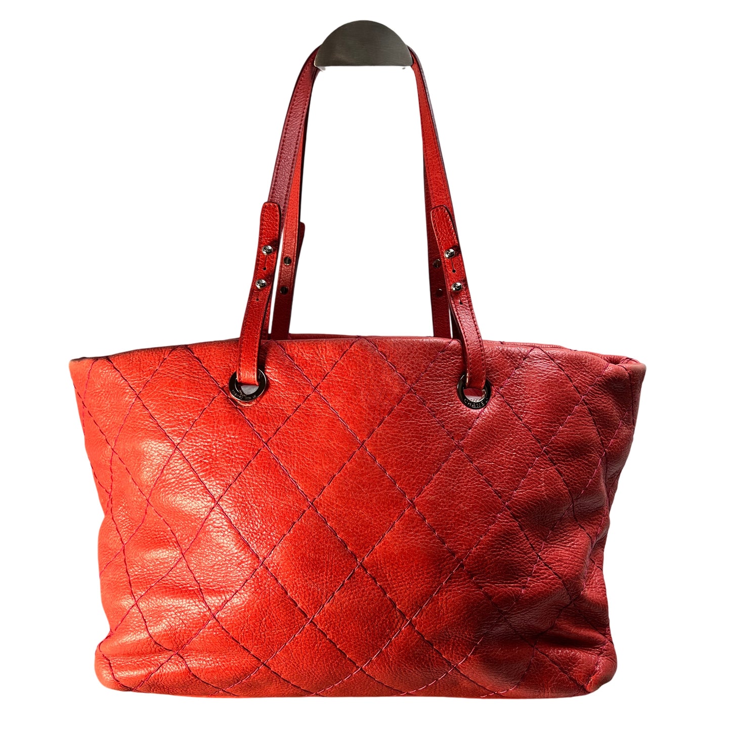 Chanel Red Tote Bags A-15383