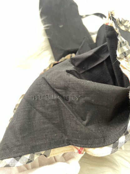 Burberry Black Wallets A-15393