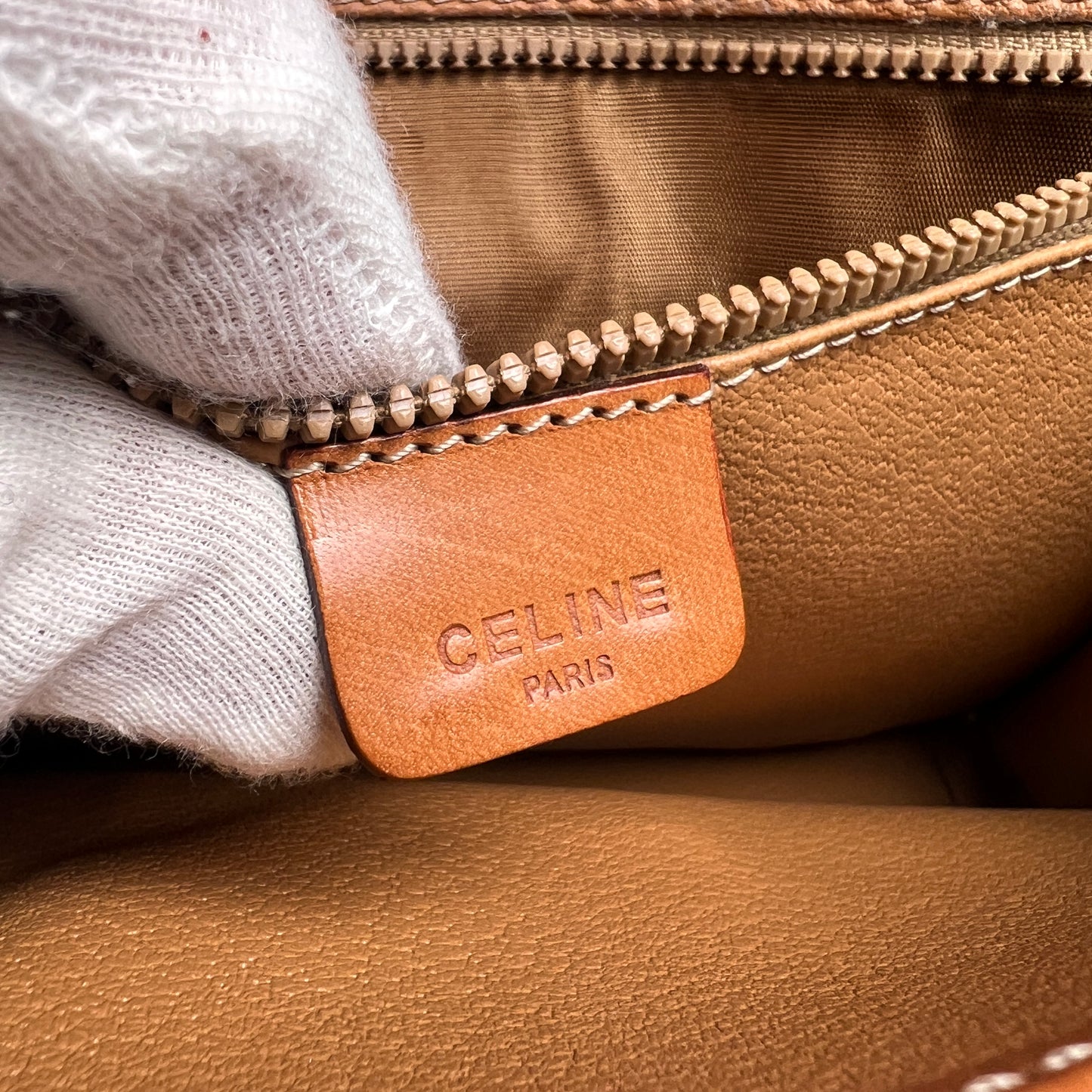 Celine Beige Shoulder Bags A-15414