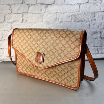 Celine Beige Shoulder Bags A-15414