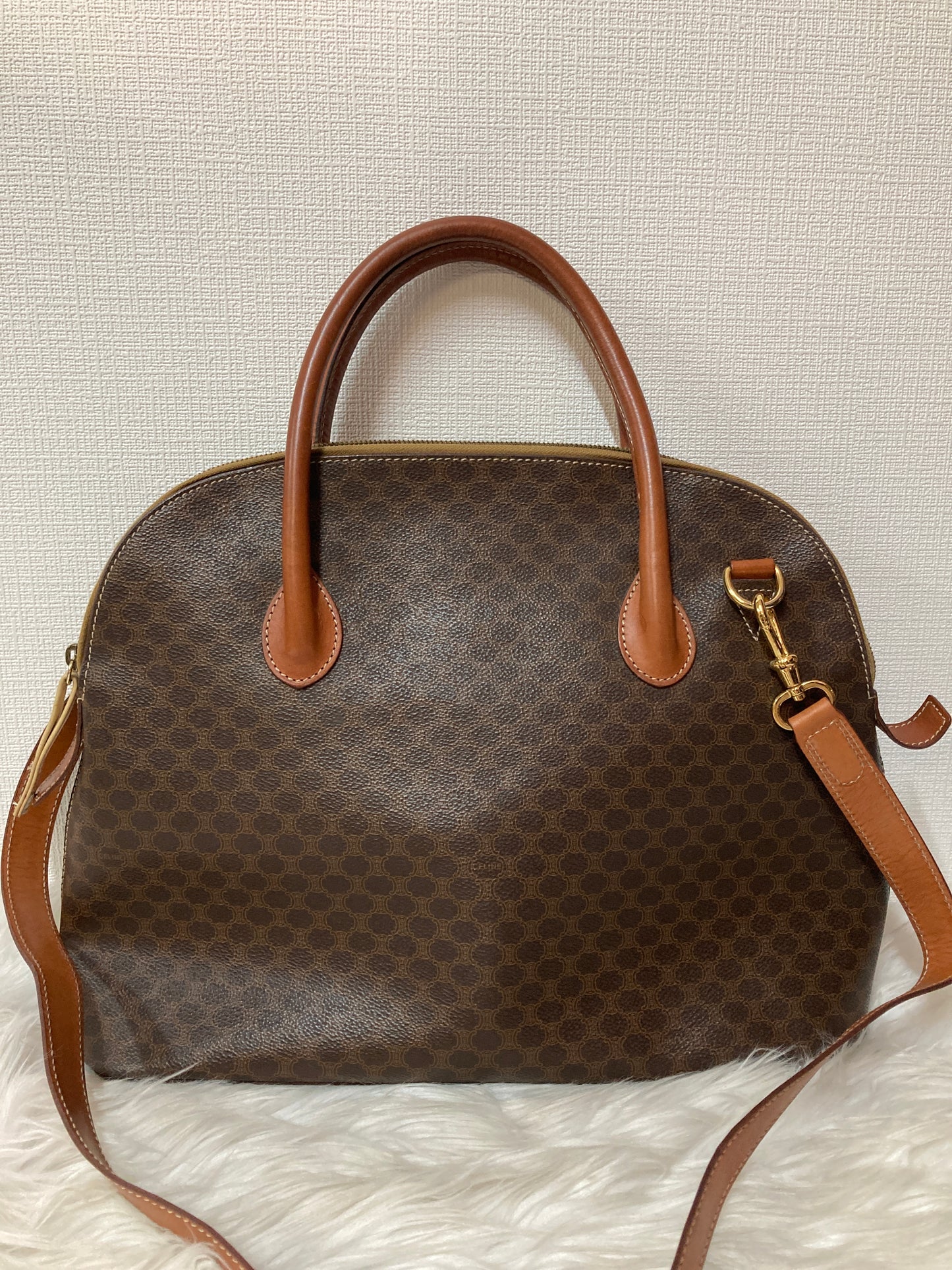 Celine Brown Handle Bags A-15421