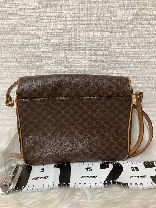 Celine Brown Shoulder Bags A-15425