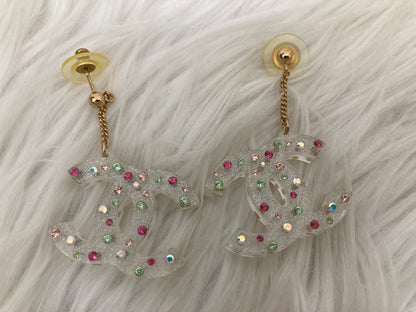 Chanel White Earrings A-15431
