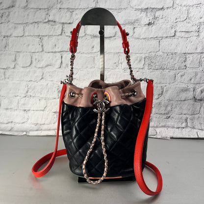 Chanel Black Shoulder Bags A-15436