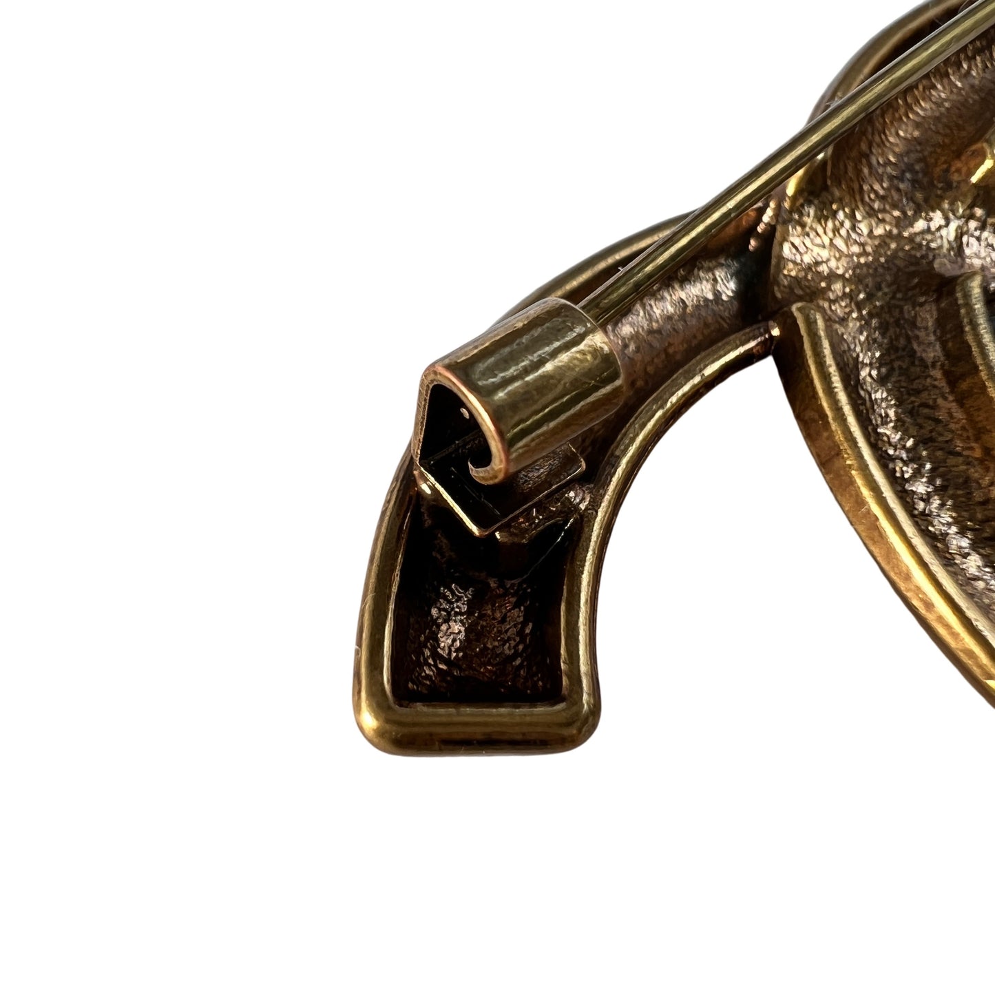 Chanel Gold Brooches A-15440