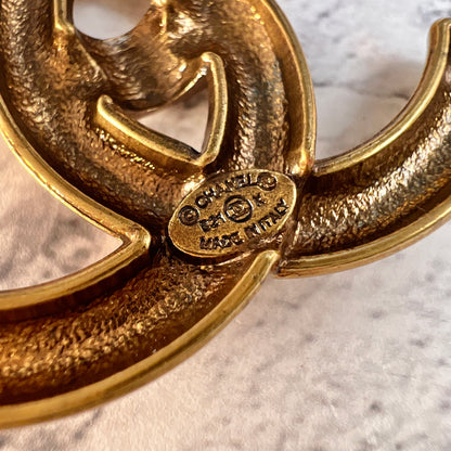 Chanel Gold Brooches A-15440