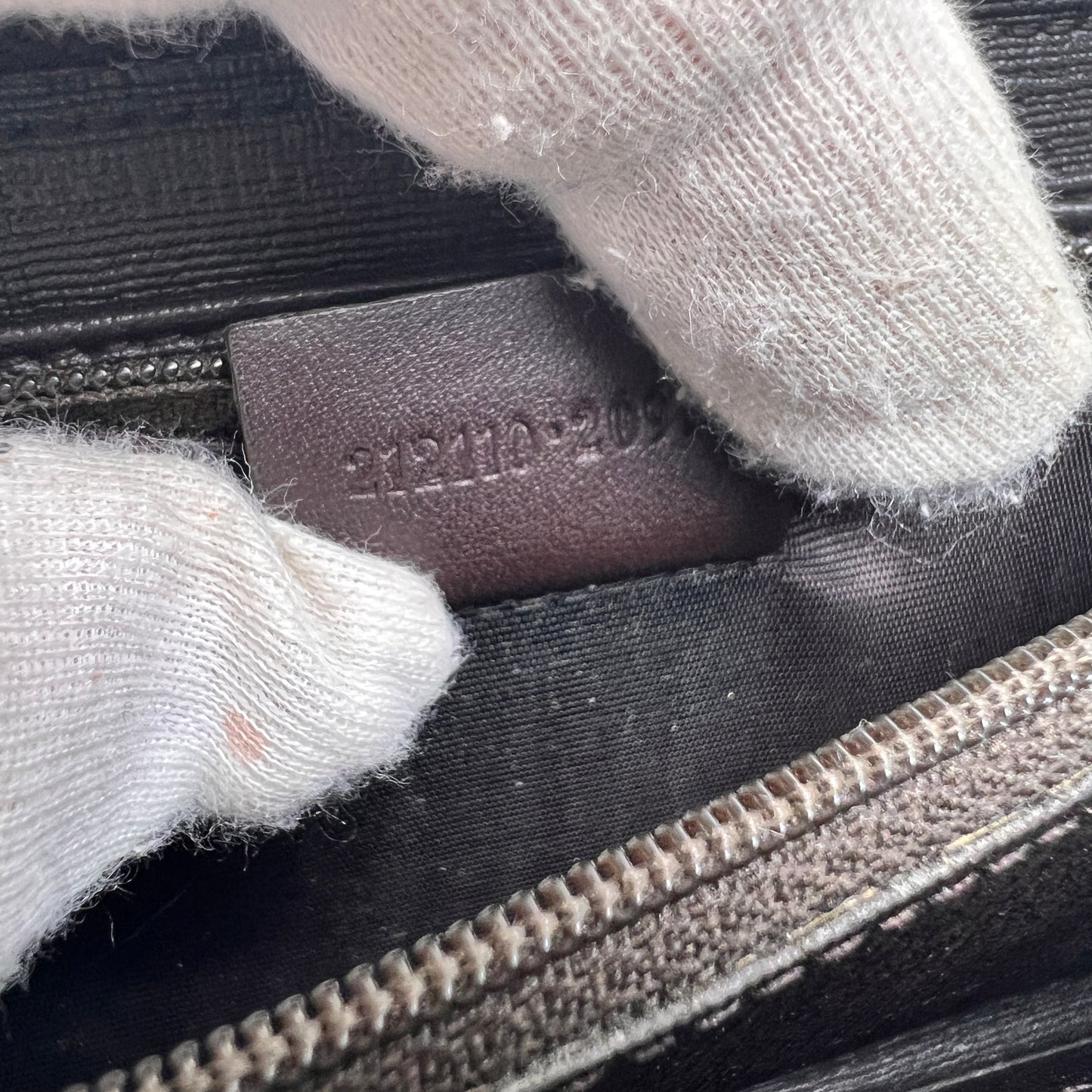 Gucci Gray Wallets A-15445