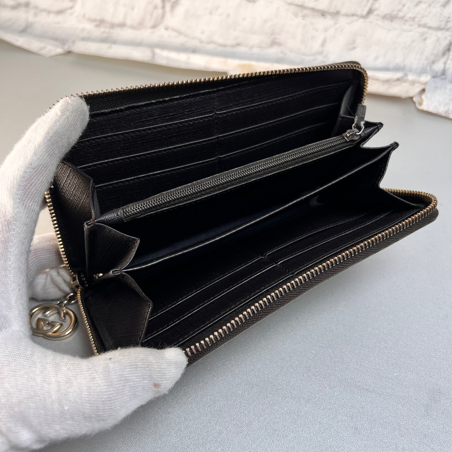 Gucci Gray Wallets A-15445