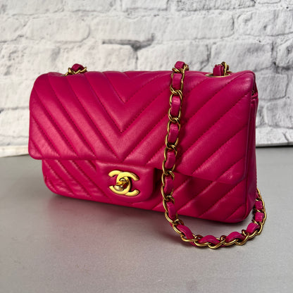 Chanel Purple Handle Bags A-15476