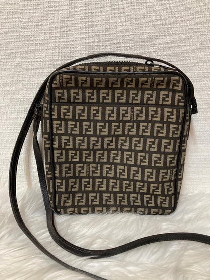 Fendi Multicolor Shoulder Bags A-15478