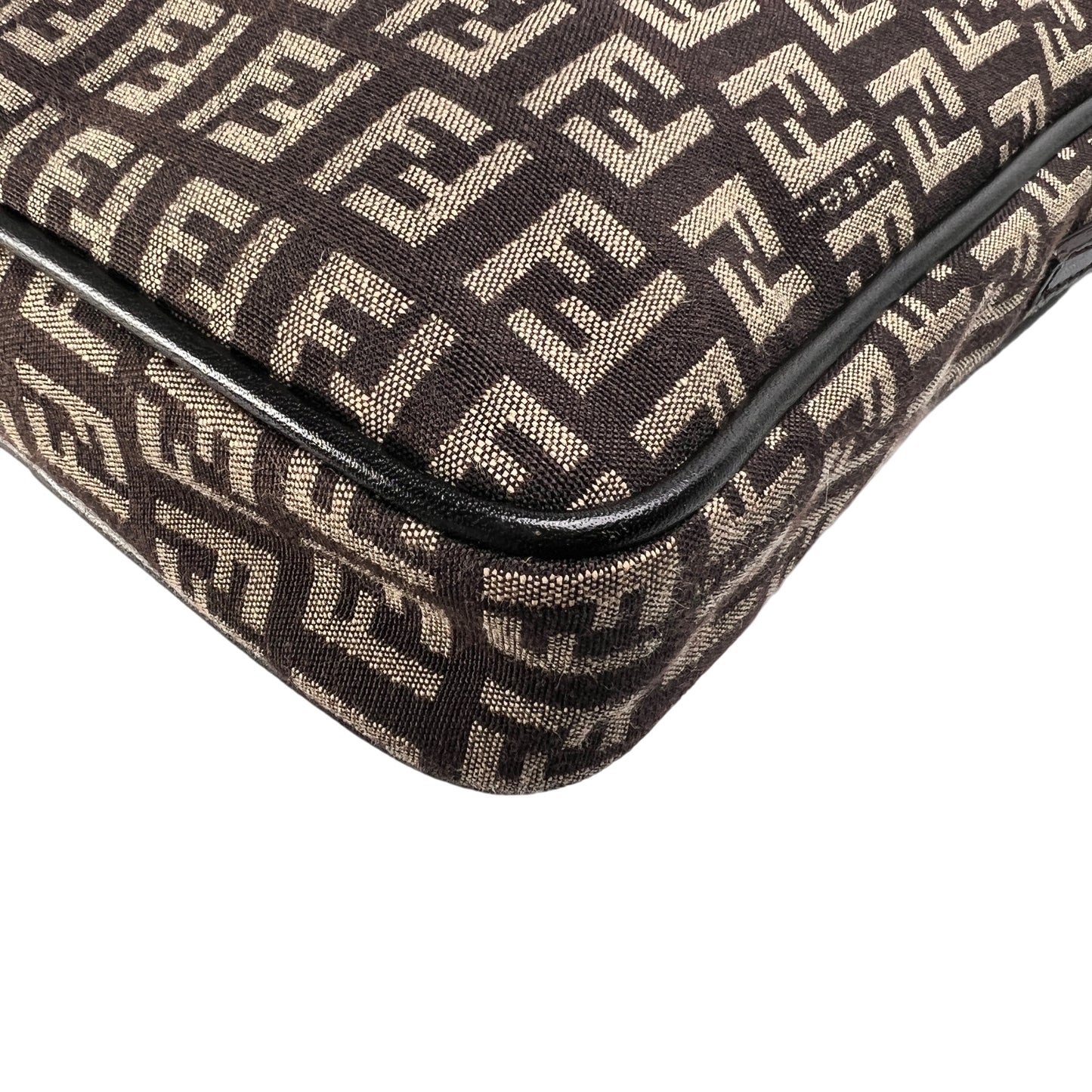 Fendi Multicolor Shoulder Bags A-15478