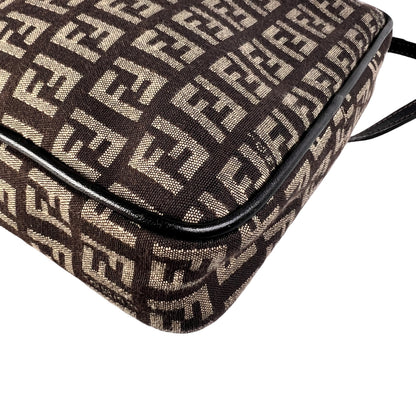 Fendi Multicolor Shoulder Bags A-15478