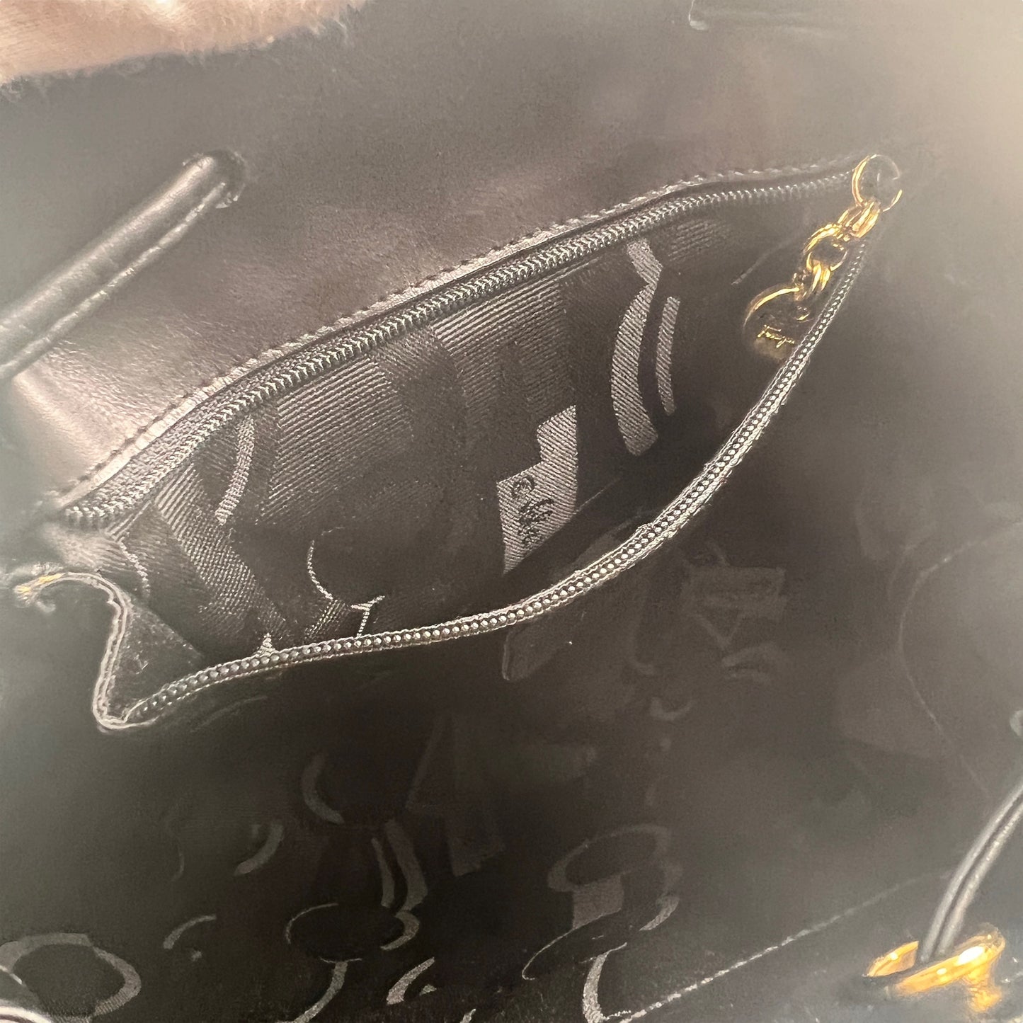 Ferragamo Black Backpacks A-15480