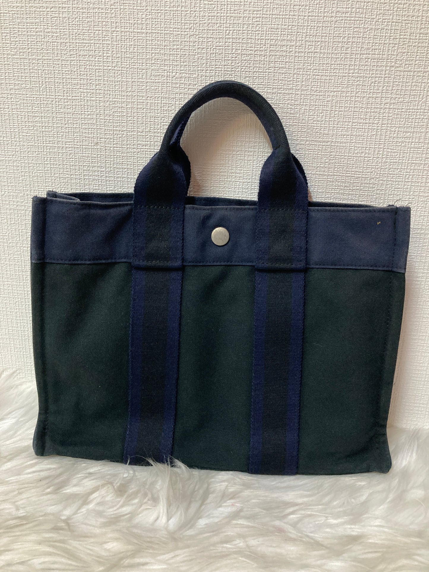 Hermes Multicolor Tote Bags A-15482