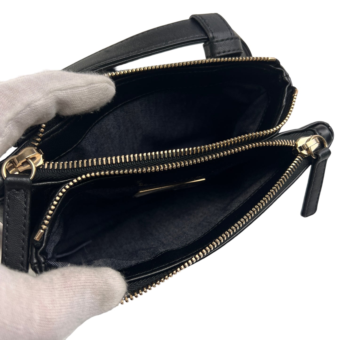 Chanel Black Pouches A-15511