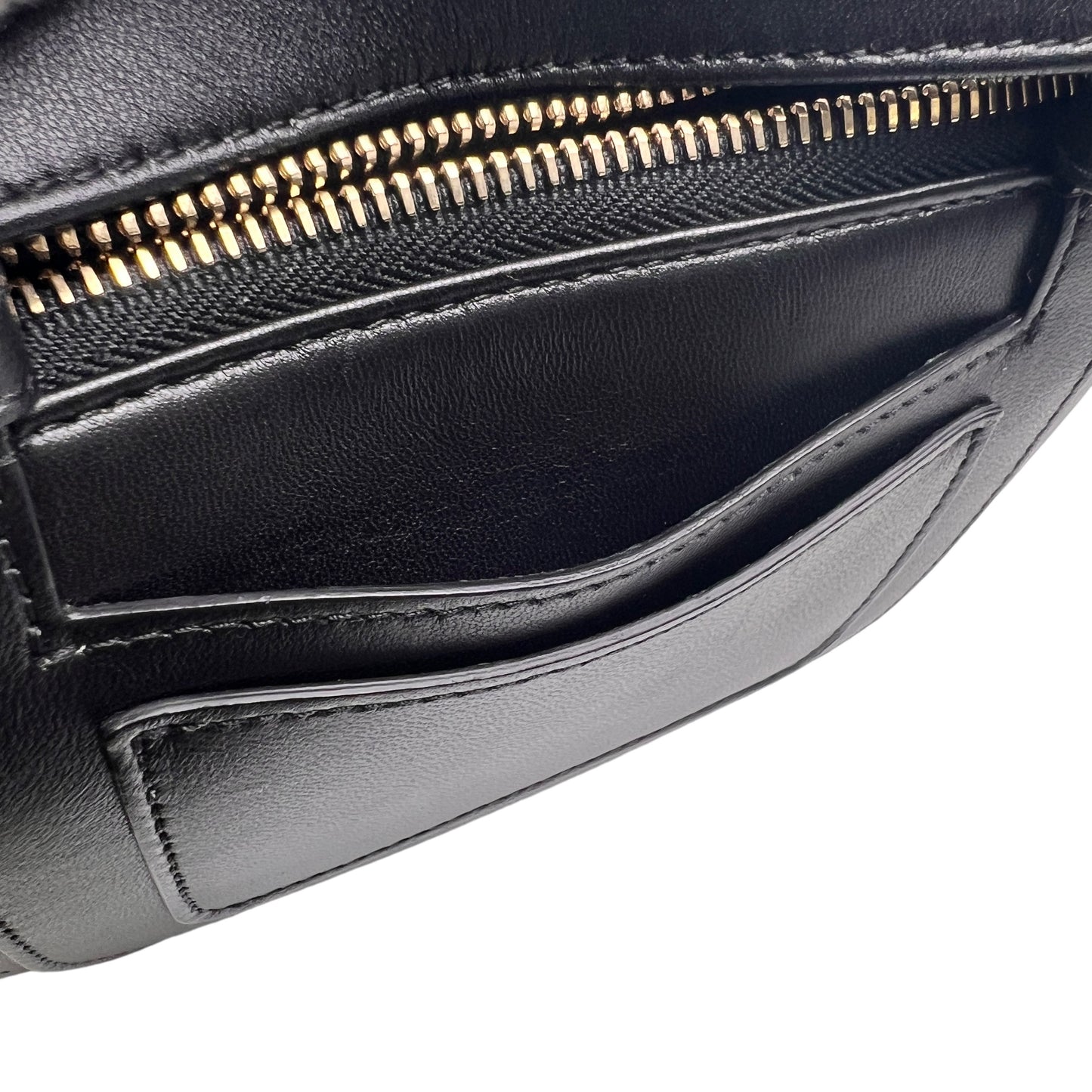 Chanel Black Pouches A-15511