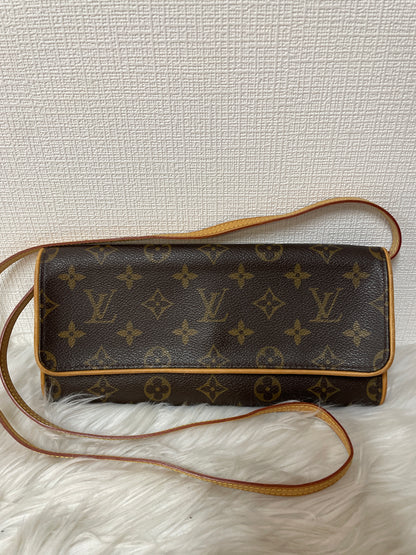 Louis Vuitton Brown Handle Bags A-15515