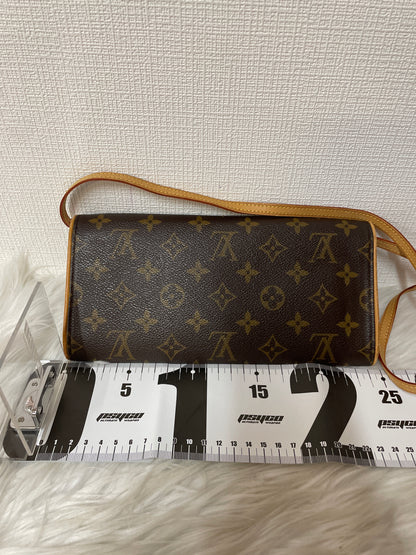 Louis Vuitton Brown Handle Bags A-15515