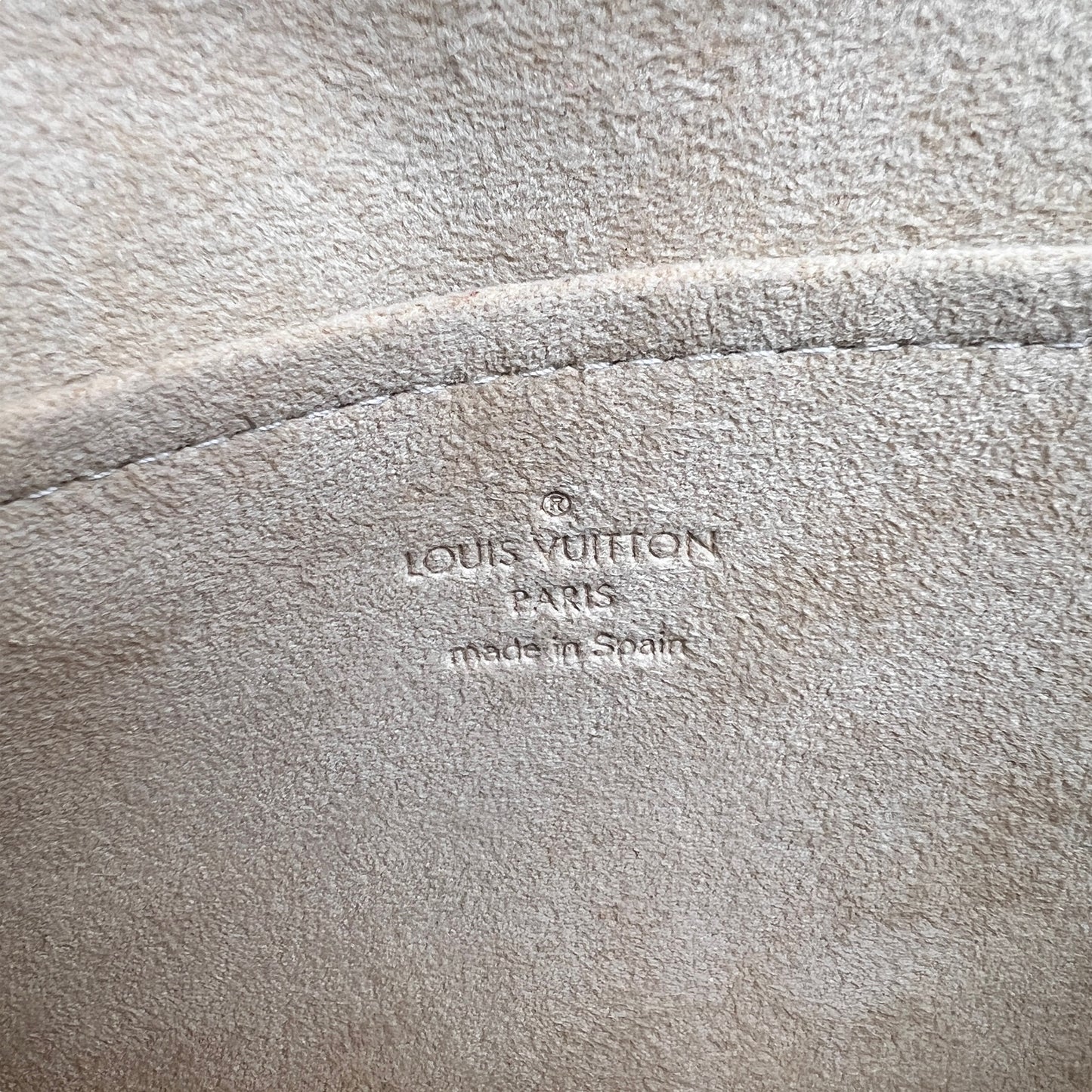 Louis Vuitton Brown Handle Bags A-15515