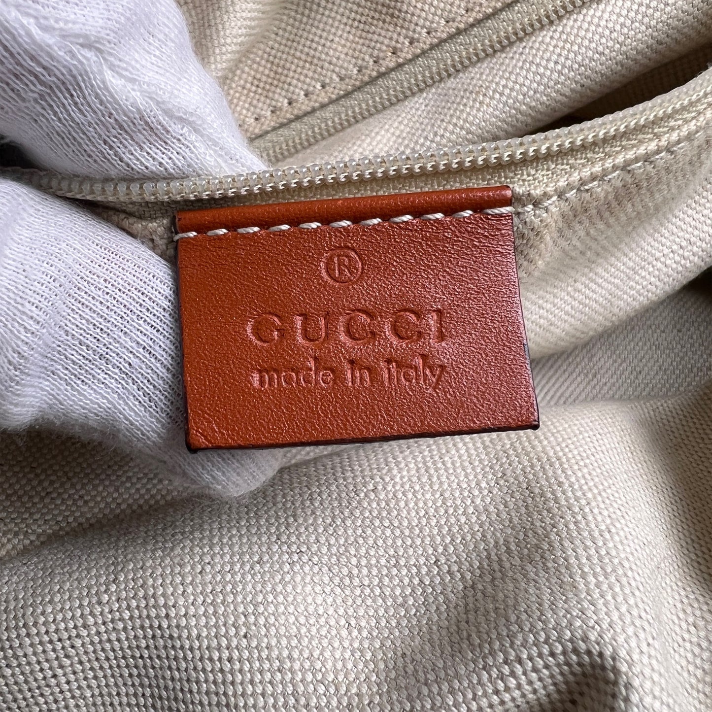 Gucci Beige Tote Bags A-15518