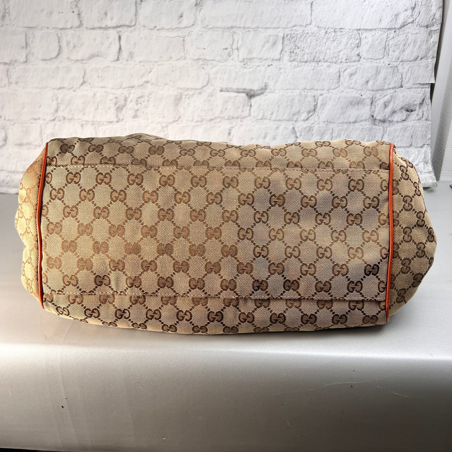 Gucci Beige Tote Bags A-15518