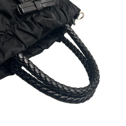 Prada Black Handle Bags A-15521