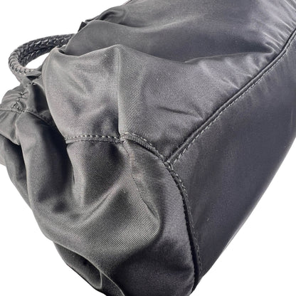 Prada Black Handle Bags A-15521