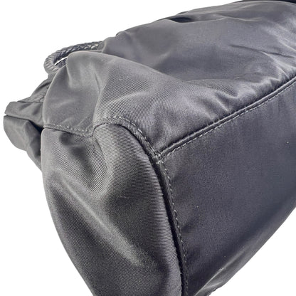 Prada Black Handle Bags A-15521