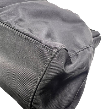 Prada Black Handle Bags A-15521
