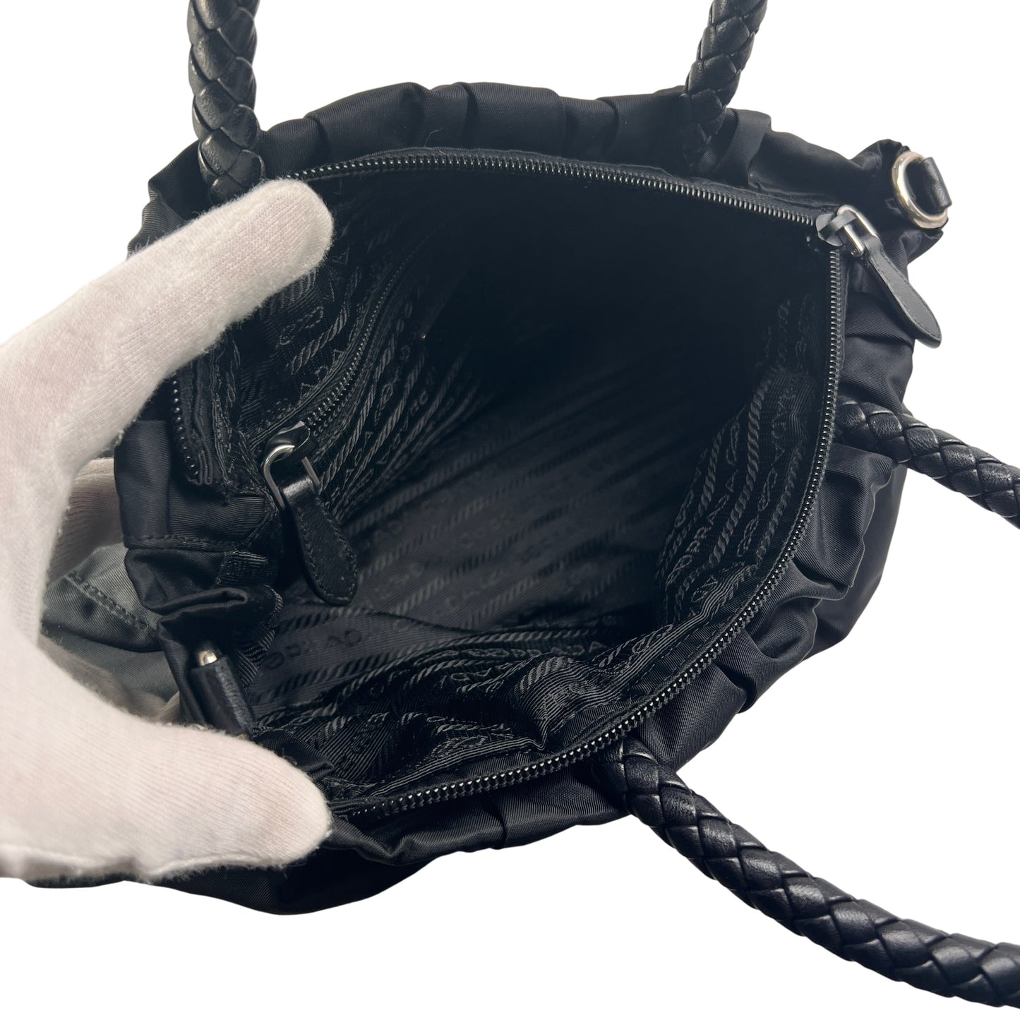 Prada Black Handle Bags A-15521