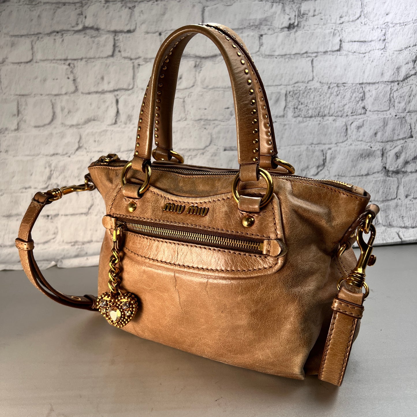 Miu Miu Beige Handle Bags A-15522