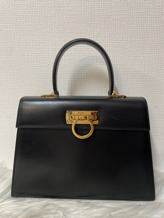 Ferragamo Black Handle Bags A-15530