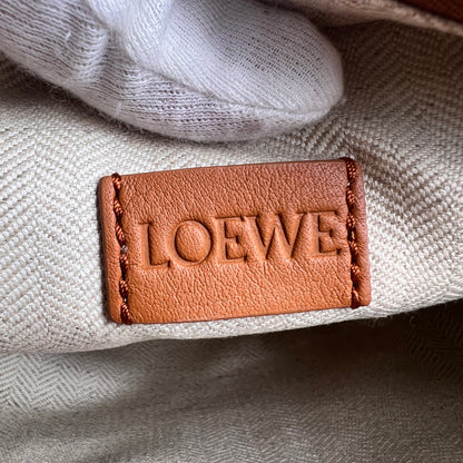 Loewe Brown Shoulder Bags A-15535