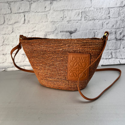 Loewe Brown Shoulder Bags A-15535