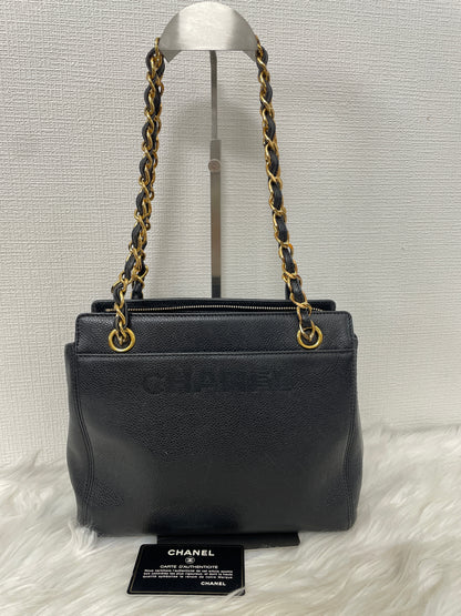 Chanel Black Tote Bags A-15545