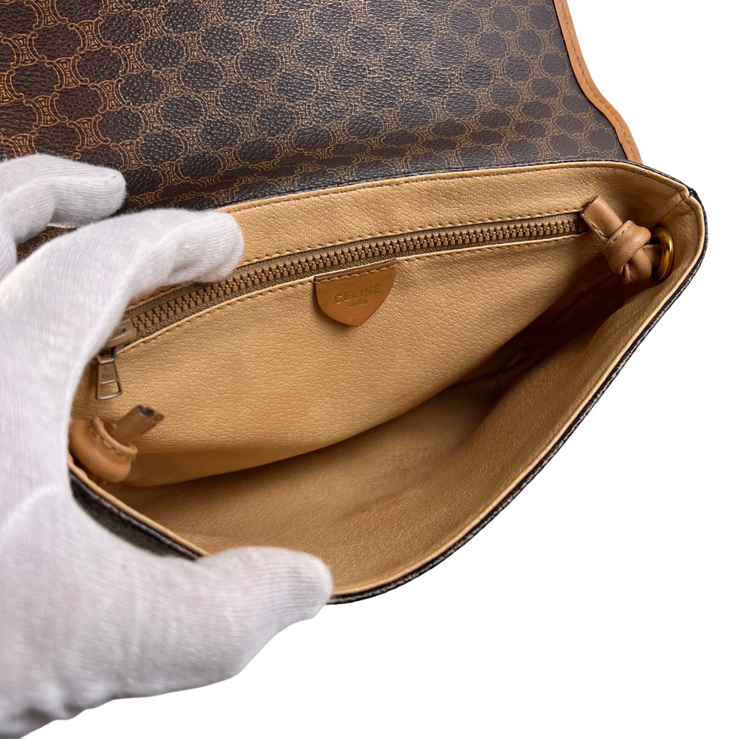 Celine Brown Shoulder Bags A-15546