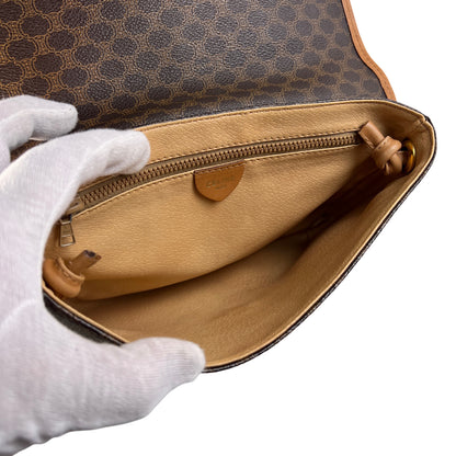 Celine Brown Shoulder Bags A-15546