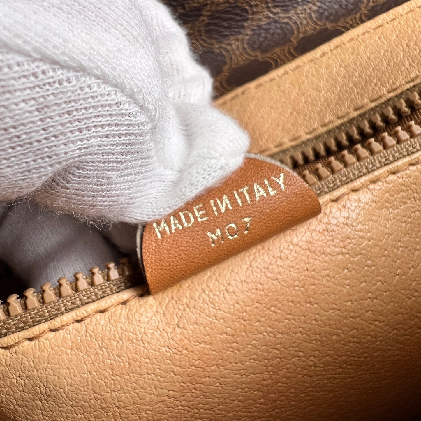 Celine Brown Shoulder Bags A-15546